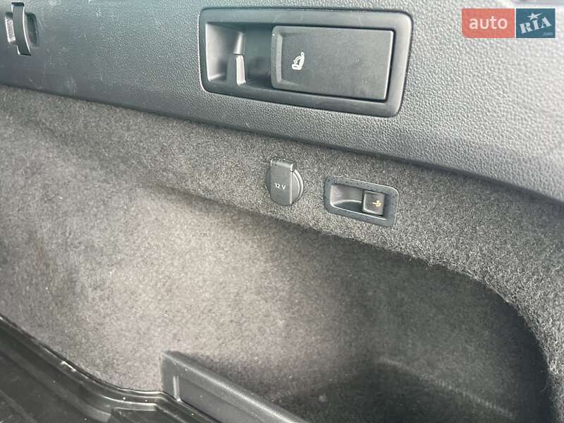 Универсал Volkswagen Passat Alltrack 2017 в Дубно