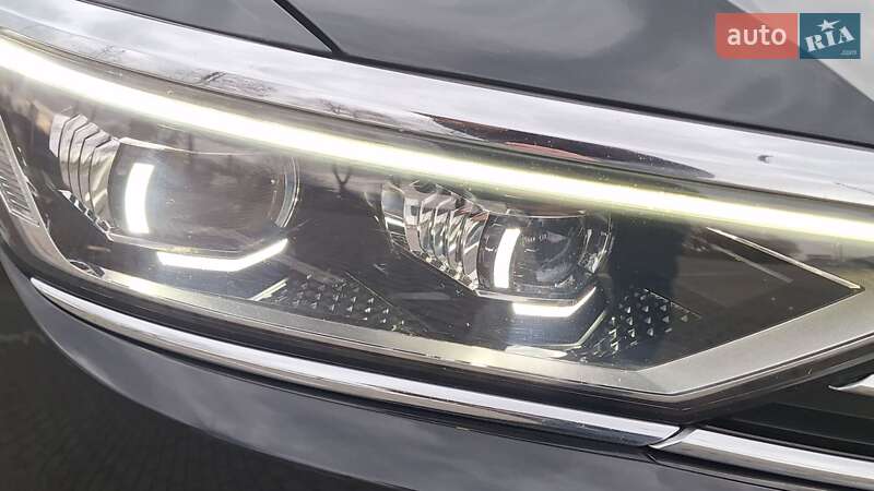 Универсал Volkswagen Passat Alltrack 2020 в Коломые