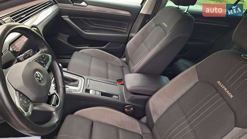Универсал Volkswagen Passat Alltrack 2020 в Коломые