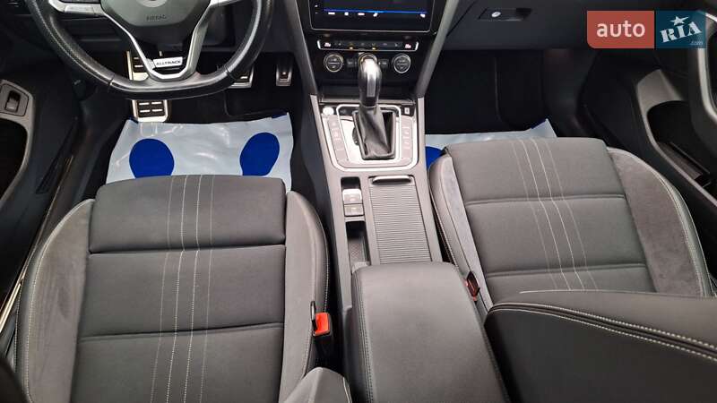 Универсал Volkswagen Passat Alltrack 2020 в Коломые