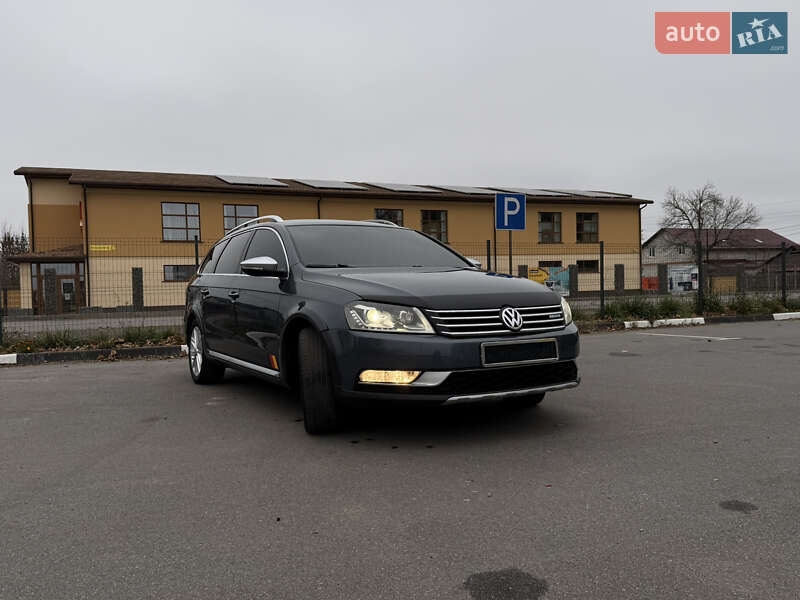 Универсал Volkswagen Passat Alltrack 2014 в Казатине