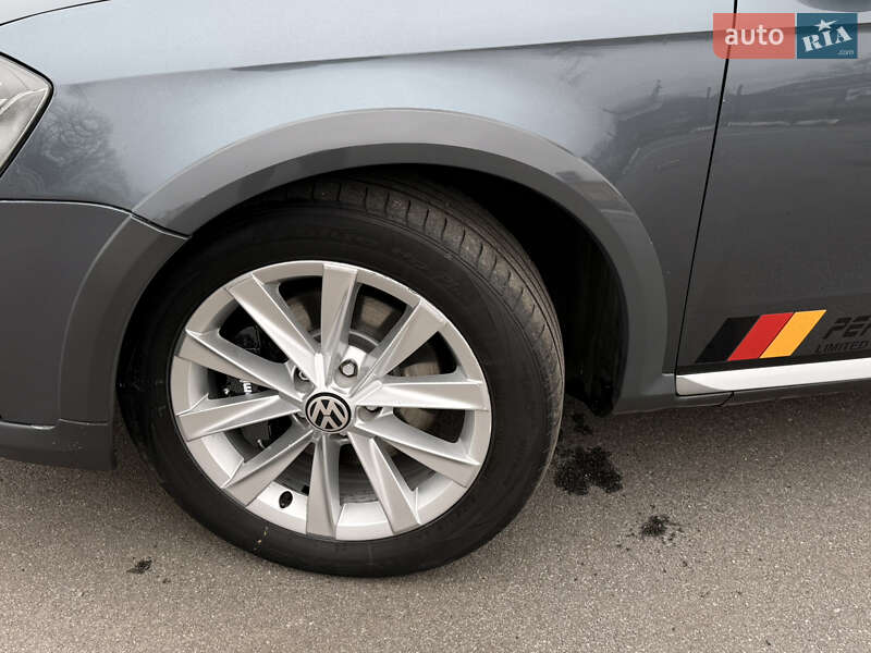 Универсал Volkswagen Passat Alltrack 2014 в Казатине