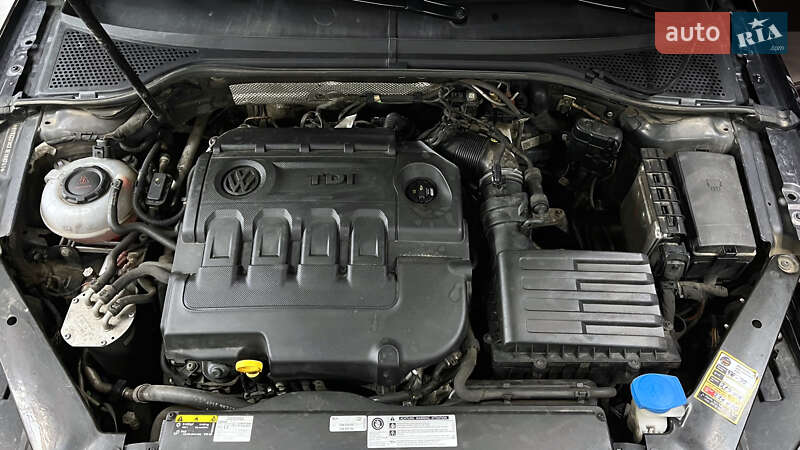 Универсал Volkswagen Passat Alltrack 2018 в Харькове фото 21 Универсал Volkswagen Passat Alltrack 2018 в Харькове