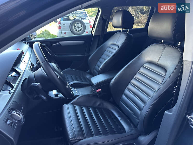 Универсал Volkswagen Passat Alltrack 2014 в Львове