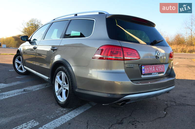 Універсал Volkswagen Passat Alltrack 2014 в Дрогобичі
