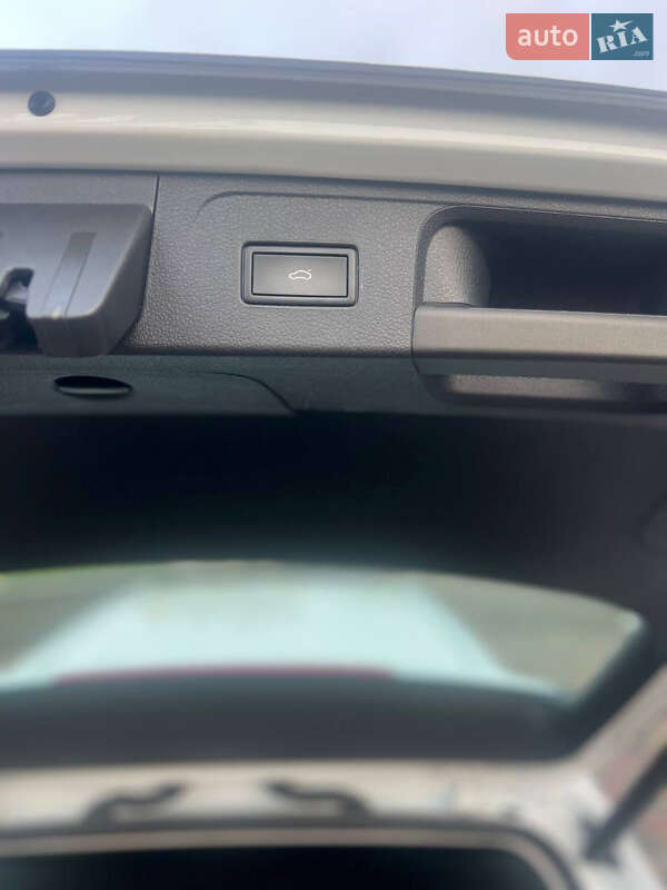 Универсал Volkswagen Passat Alltrack 2022 в Черкассах