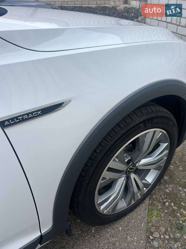 Универсал Volkswagen Passat Alltrack 2022 в Черкассах