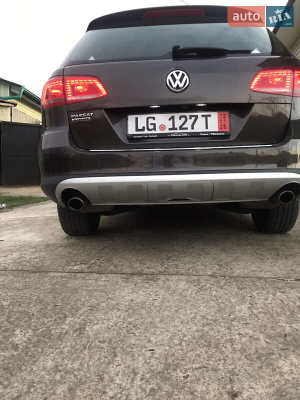 Універсал Volkswagen Passat Alltrack 2013 в Долині