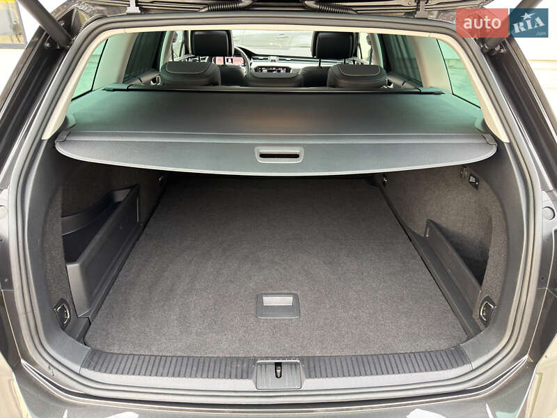 Универсал Volkswagen Passat Alltrack 2020 в Луцке фото 50 Универсал Volkswagen Passat Alltrack 2020 в Луцке