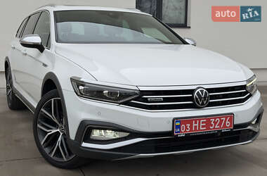 Універсал Volkswagen Passat Alltrack 2021 в Луцьку