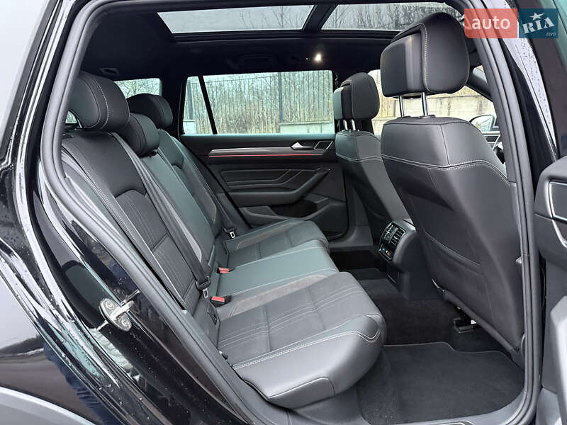 Універсал Volkswagen Passat Alltrack 2020 в Рівному