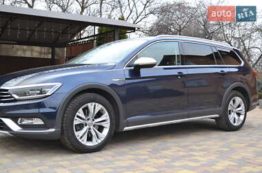 Універсал Volkswagen Passat Alltrack 2017 в Києві