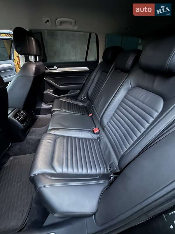 Универсал Volkswagen Passat Alltrack 2018 в Коростене фото 21 Универсал Volkswagen Passat Alltrack 2018 в Коростене