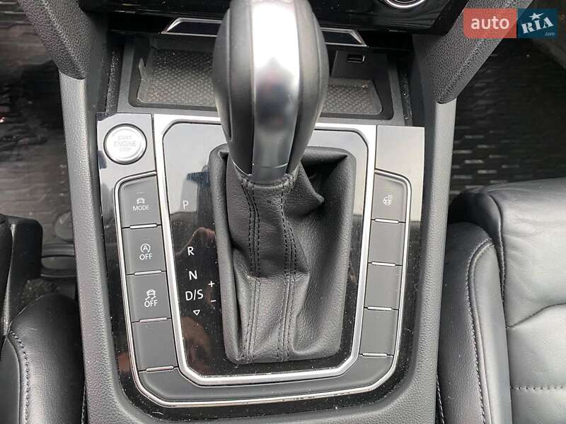 Универсал Volkswagen Passat Alltrack 2017 в Львове