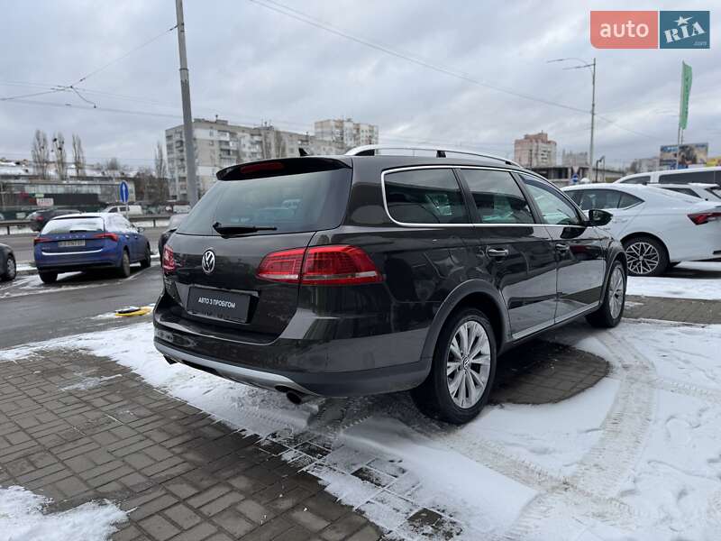 Универсал Volkswagen Passat Alltrack 2013 в Киеве фото 5 Универсал Volkswagen Passat Alltrack 2013 в Киеве