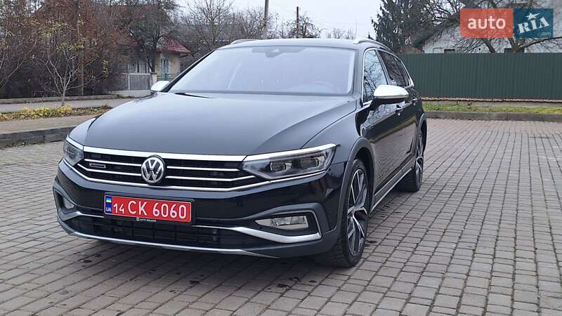 Универсал Volkswagen Passat Alltrack 2020 в Коломые