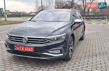 Универсал Volkswagen Passat Alltrack 2020 в Коломые