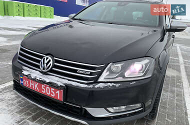 Універсал Volkswagen Passat Alltrack 2013 в Нововолинську