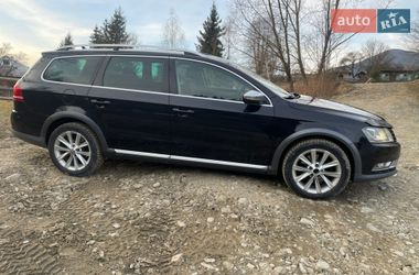 Универсал Volkswagen Passat Alltrack 2012 в Верховине