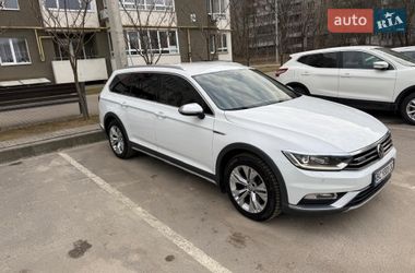 Универсал Volkswagen Passat Alltrack 2017 в Львове