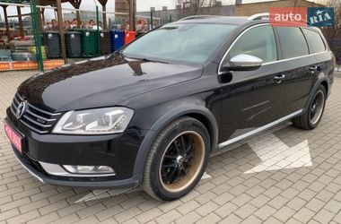 Универсал Volkswagen Passat Alltrack 2012 в Нововолынске