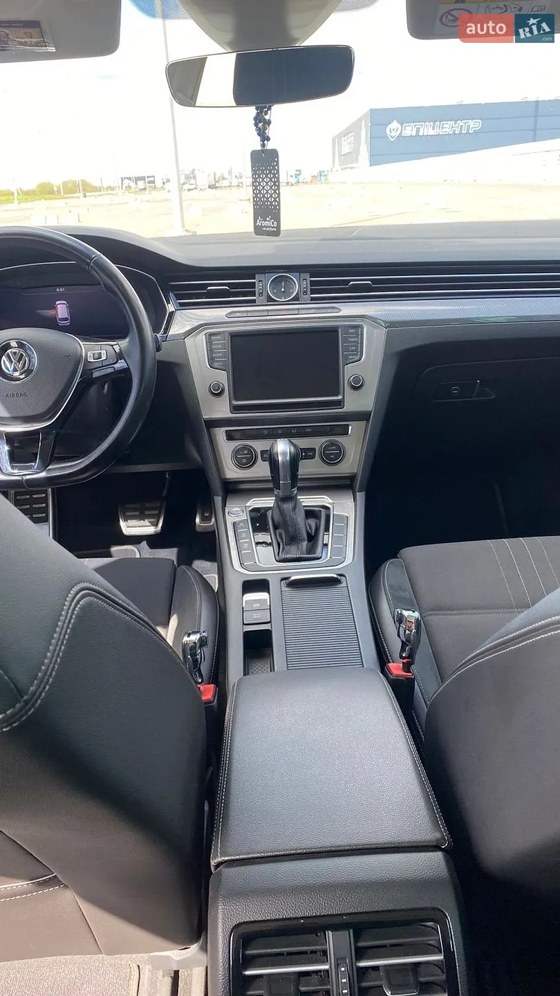 2016 Volkswagen Passat - мініатюра 14