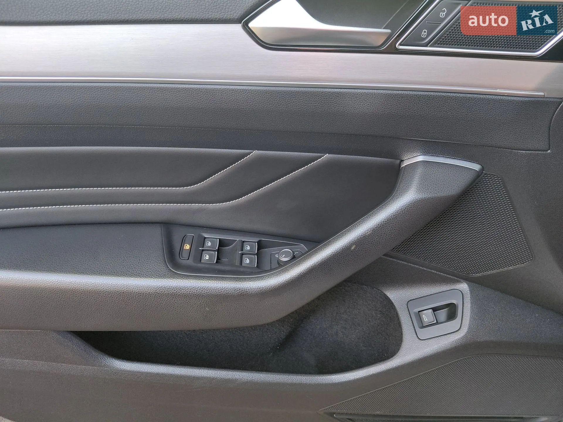 2019 Volkswagen Passat - мініатюра 15