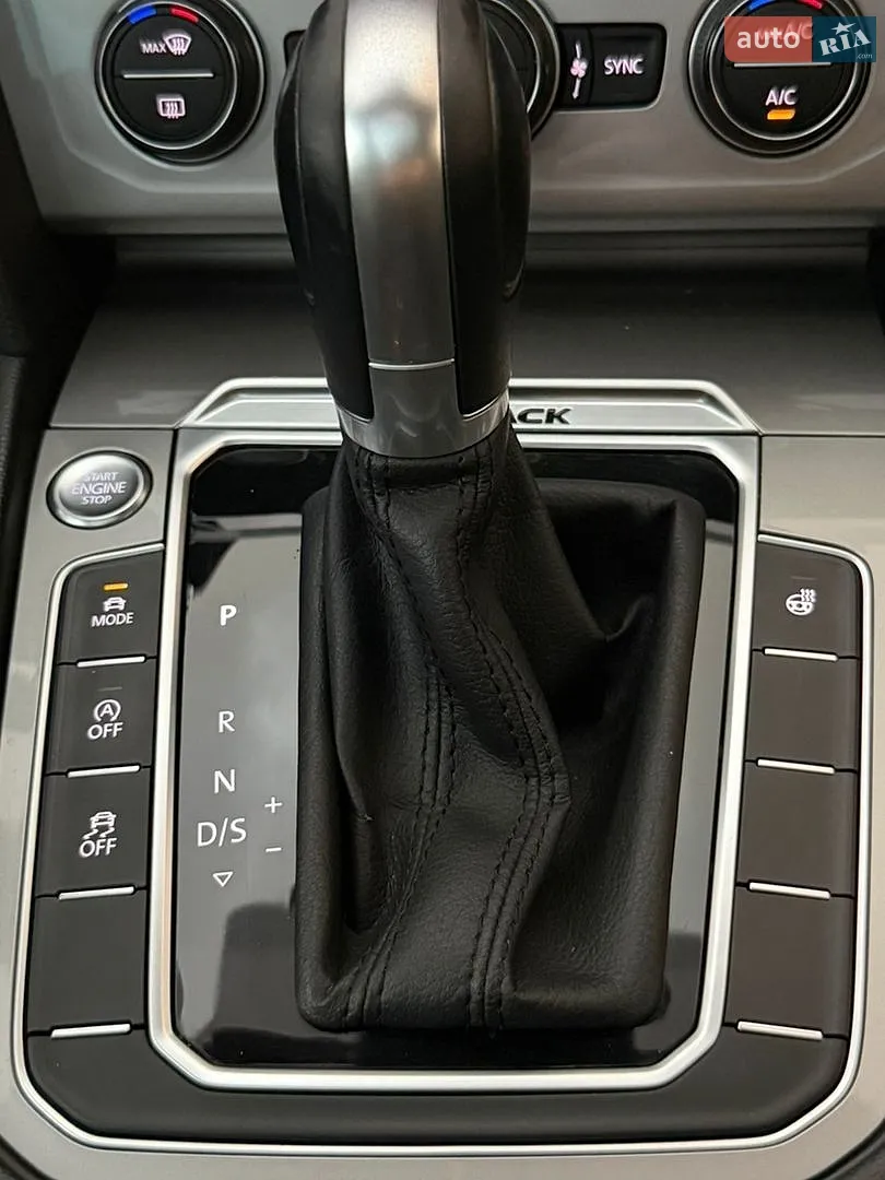 2017 Volkswagen Passat - мініатюра 31