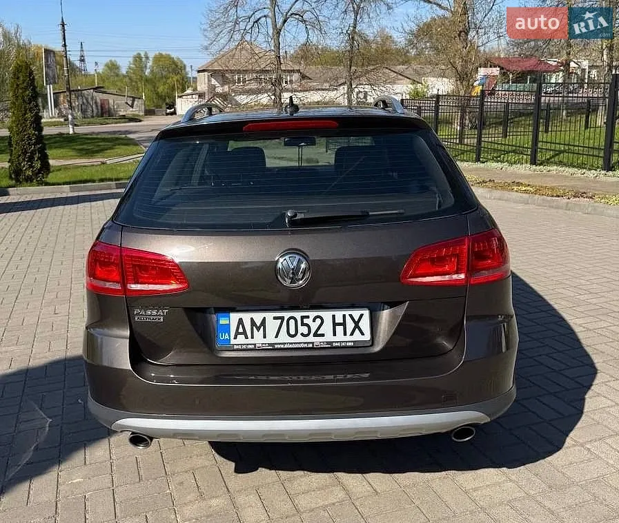 2012 Volkswagen Passat - мініатюра 7