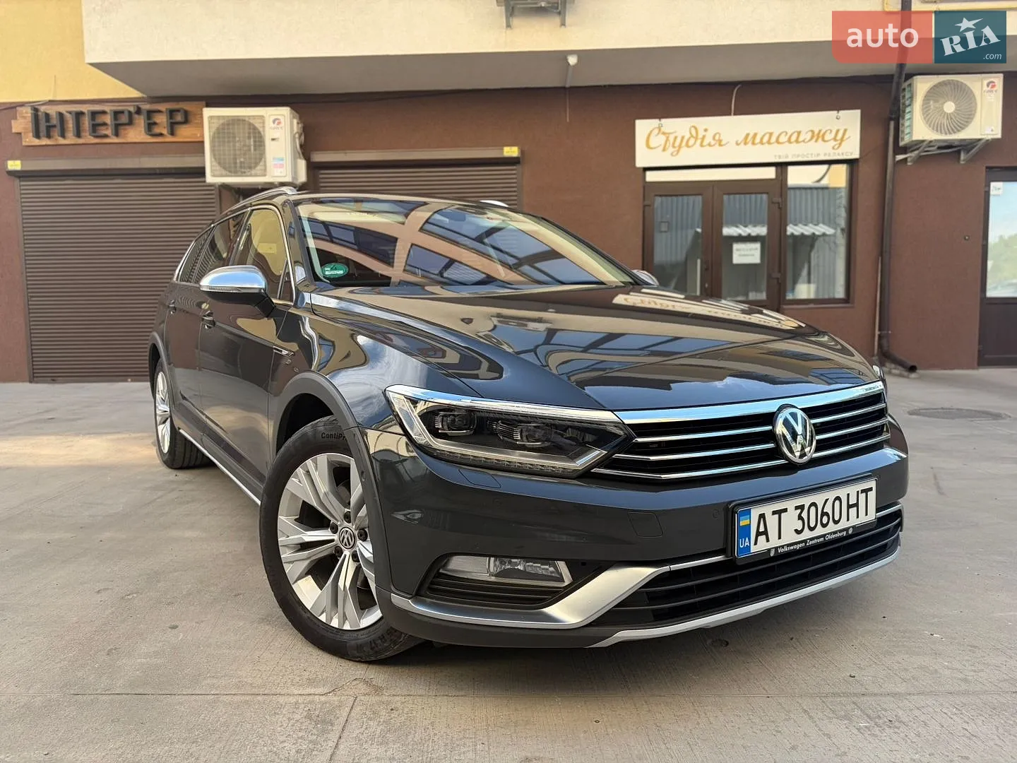2018 Volkswagen Passat - фото 1