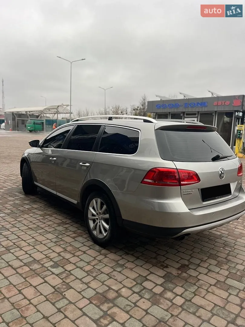 2012 Volkswagen Passat - мініатюра 6