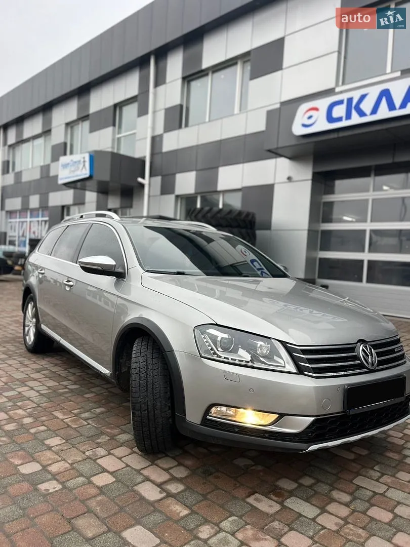 2012 Volkswagen Passat - мініатюра 10