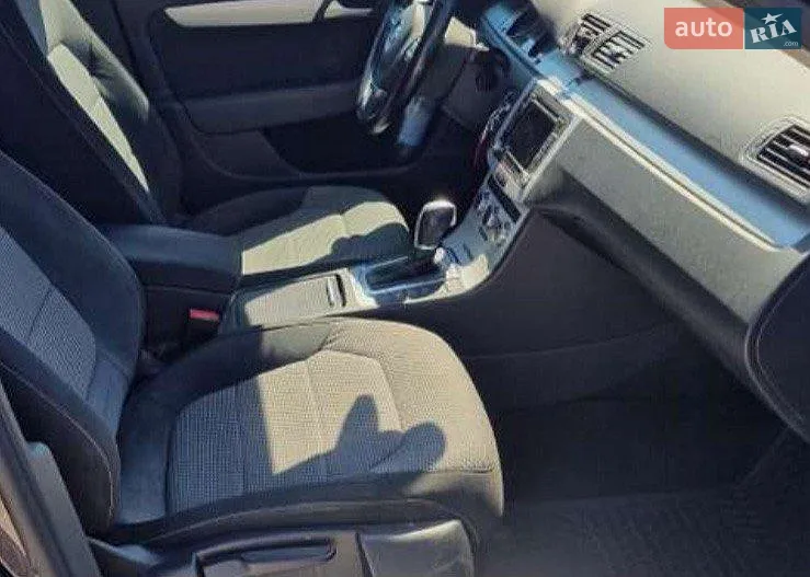 2012 Volkswagen Passat - мініатюра 14