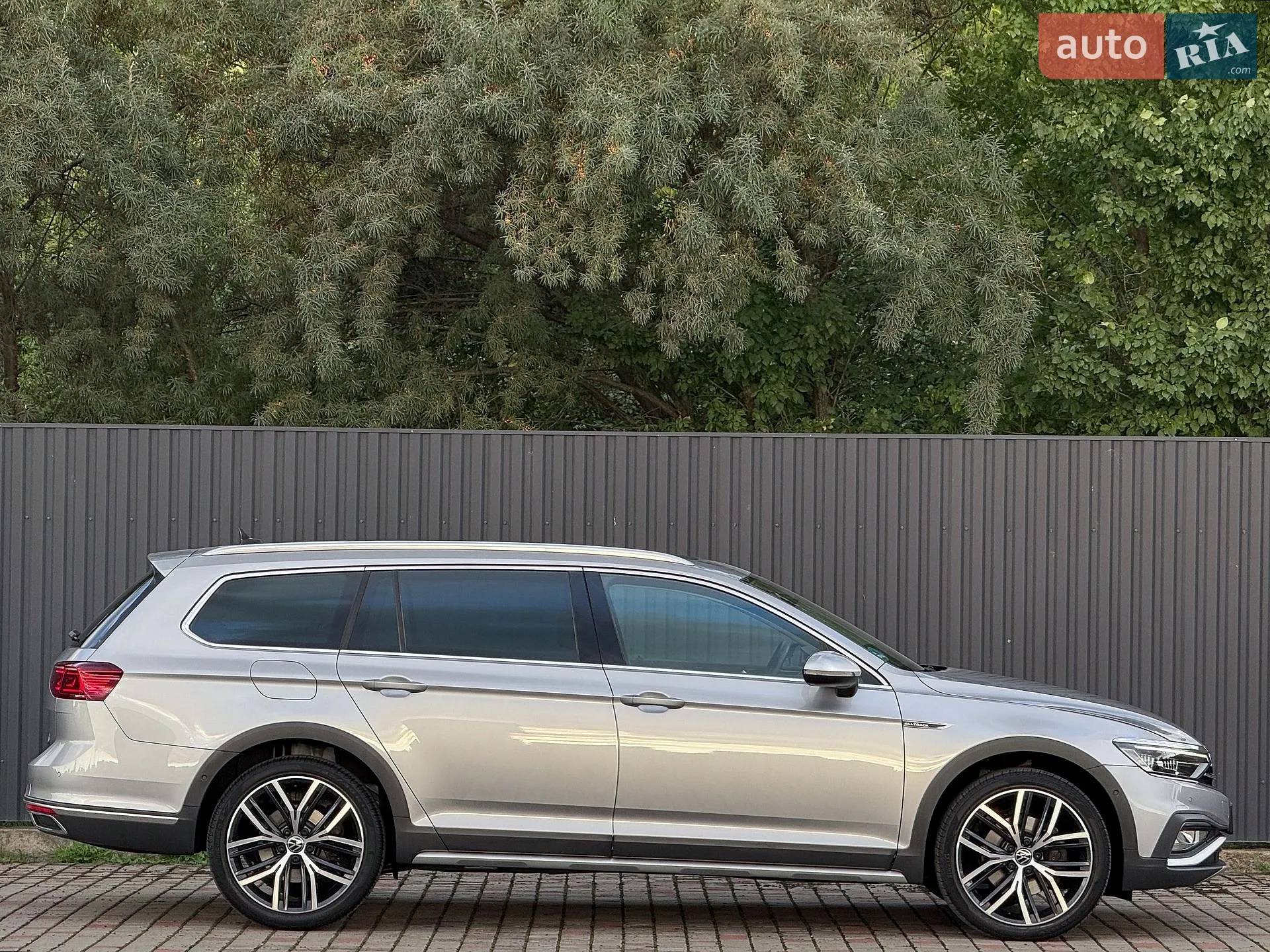 2023 Volkswagen Passat - мініатюра 3