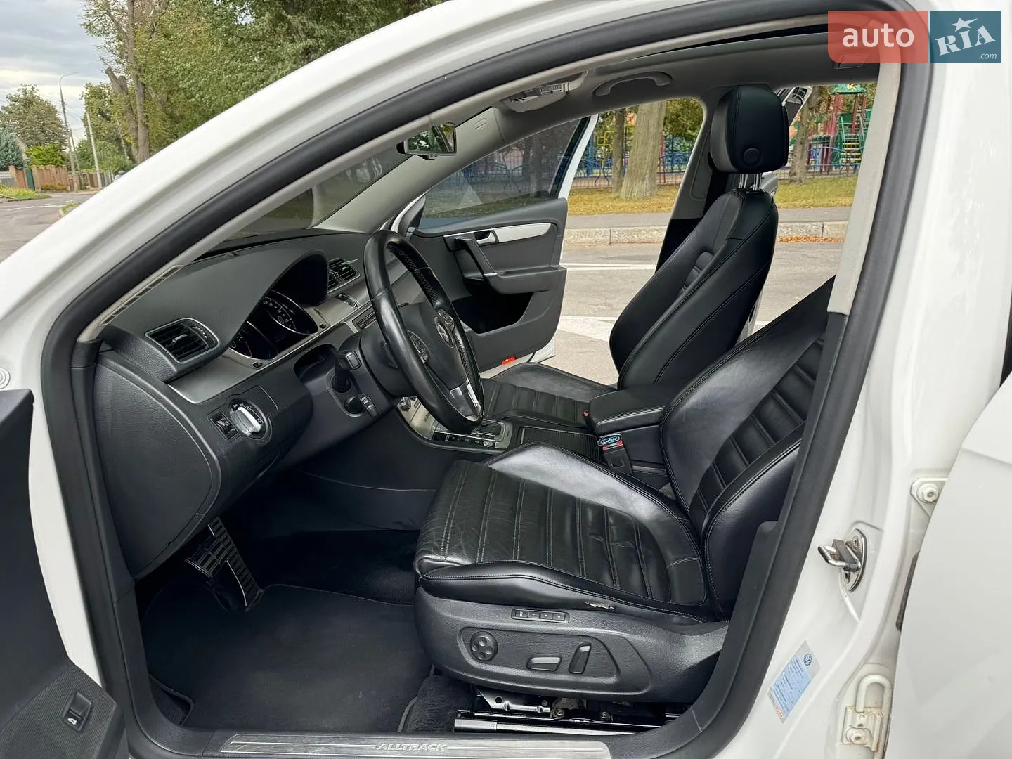2012 Volkswagen Passat - мініатюра 35