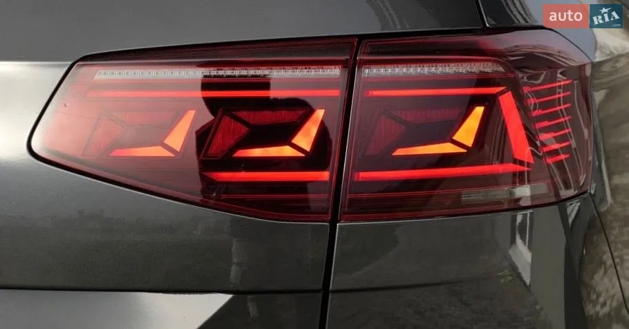 2021 Volkswagen Passat - мініатюра 26