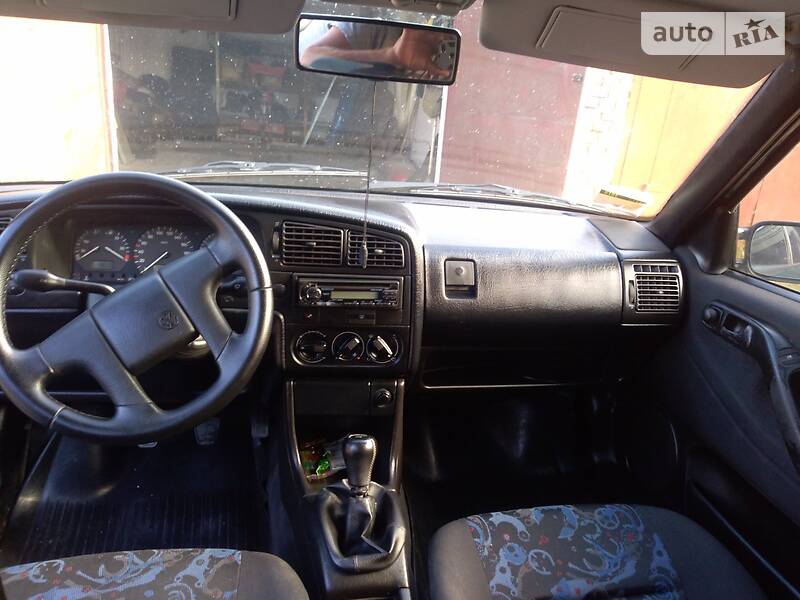 Volkswagen Passat B4
