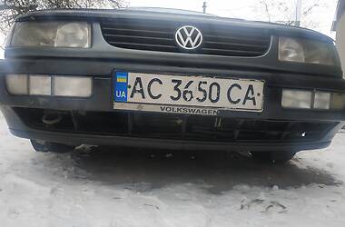Седан Volkswagen Passat B4 1994 в Луцке