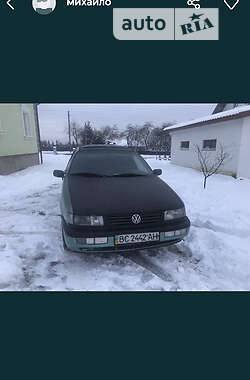 Седан Volkswagen Passat B4 1994 в Яворове