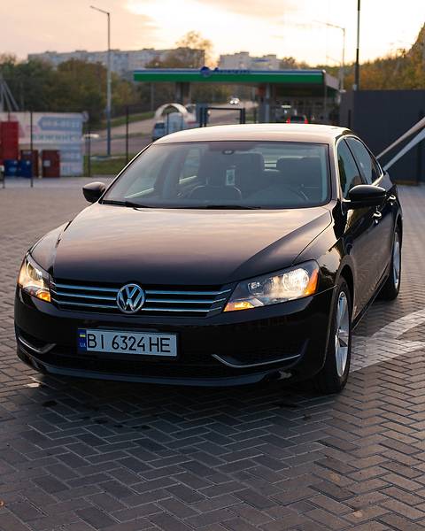 Седан Volkswagen Passat B7 2012 в Полтаве