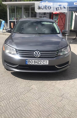Седан Volkswagen Passat B7 2013 в Тернополі