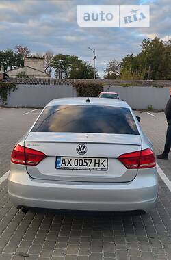 Седан Volkswagen Passat B7 2015 в Кременчуці