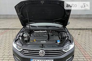 Универсал Volkswagen Passat B8 2016 в Ужгороде