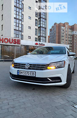 Седан Volkswagen Passat NMS 2015 в Киеве