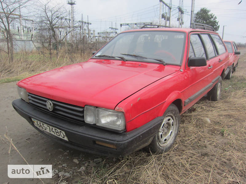 Универсал Volkswagen Passat 1988 в Ровно