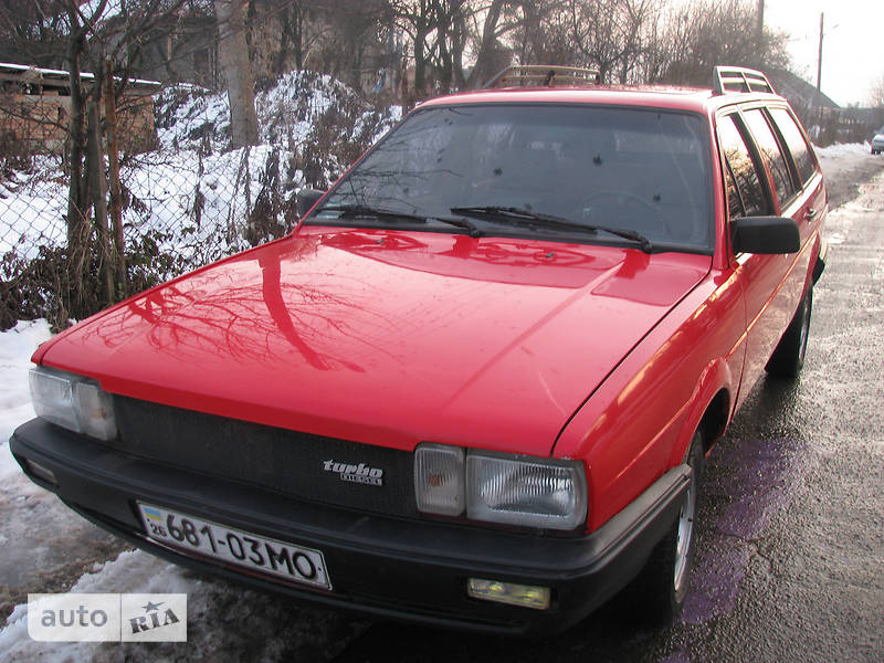 Универсал Volkswagen Passat 1987 в Черновцах