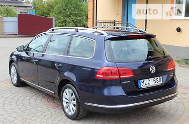  Volkswagen Passat 2012 в Ровно