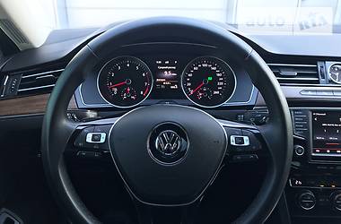  Volkswagen Passat 2015 в Киеве