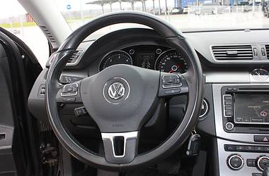 Универсал Volkswagen Passat 2012 в Харькове