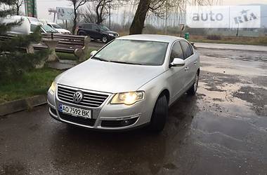 Седан Volkswagen Passat 2010 в Ужгороде